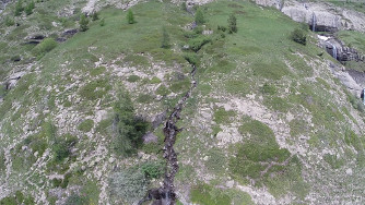  Au dessus de nos tetes le canal toujours